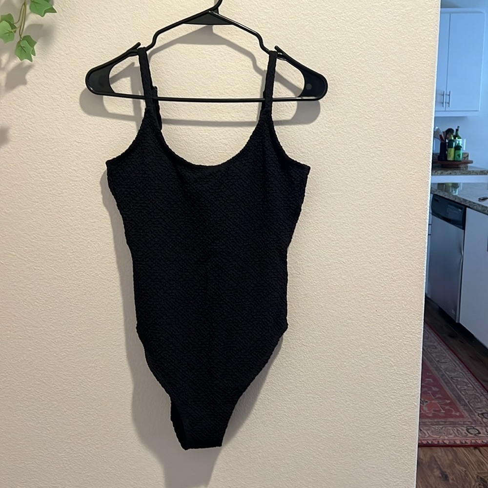 ✨NWT✨ Andie Swim “The Laguna One Piece” in Popcorn Black - Long Torso Sizing - Picture 2 of 11
